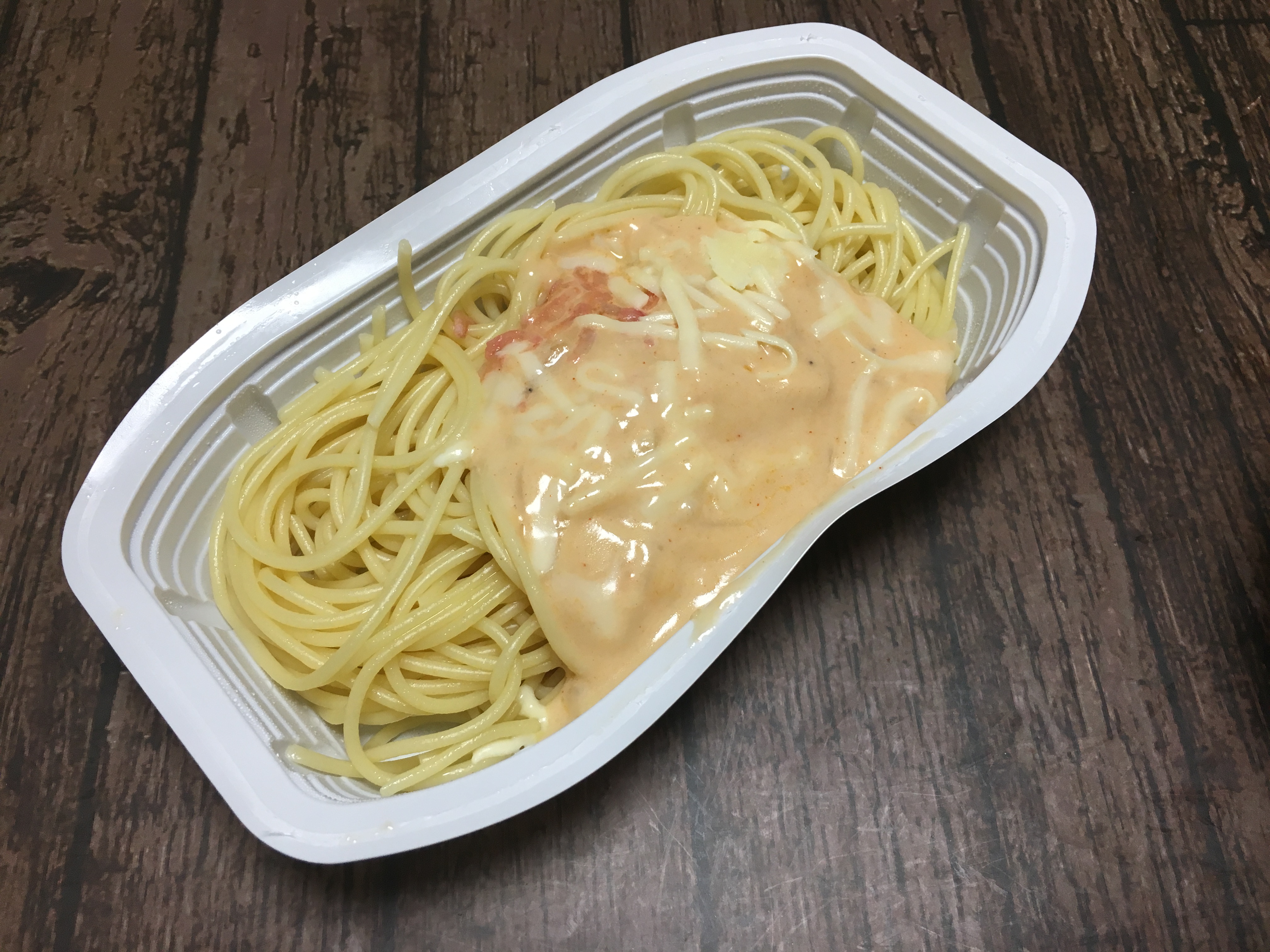 セコマ えびチーズクリームパスタ